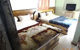 Hotel Yatrik Deoghar